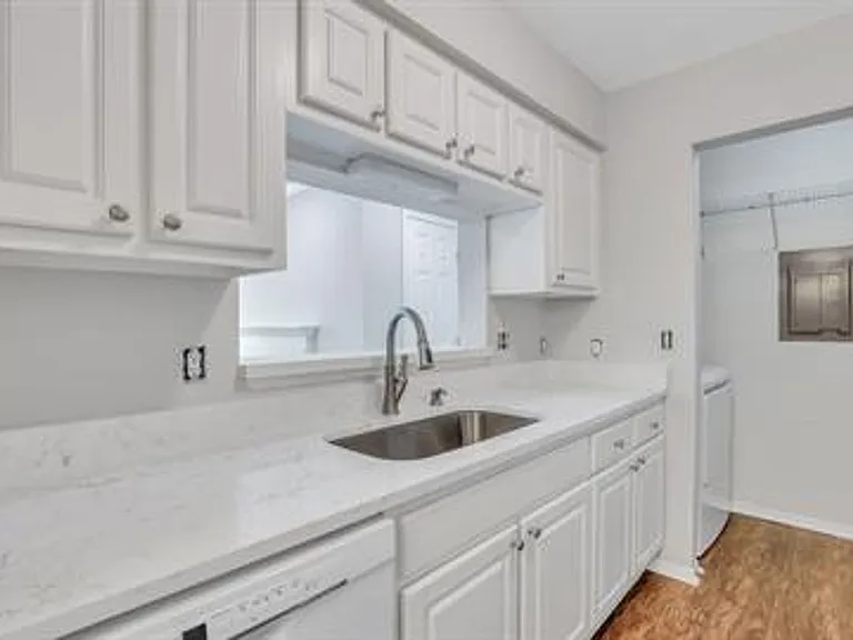 12300 Apache Ave #111 — Photo 20