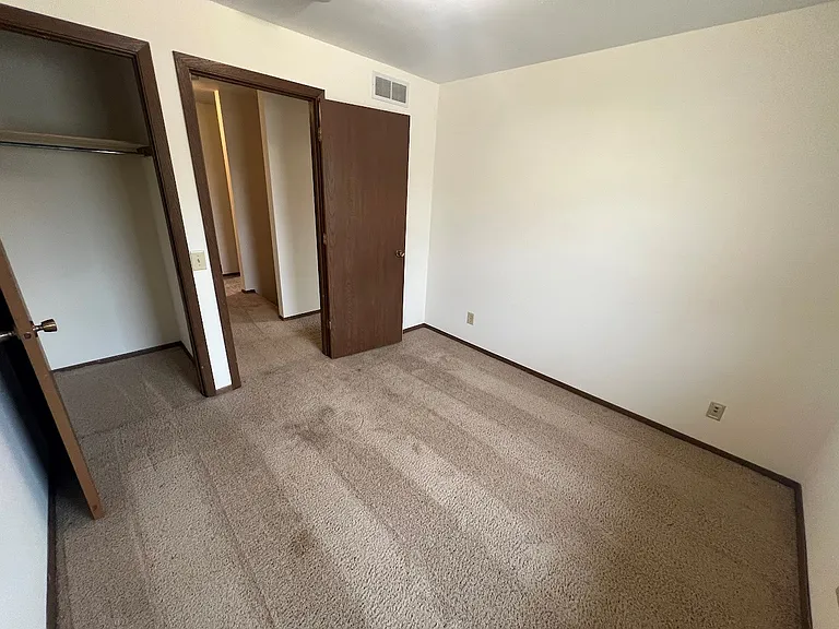 5228 Trafalger Pl — Photo 19