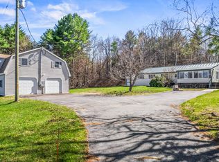 991 Oakland Rd, Belgrade, ME 04917