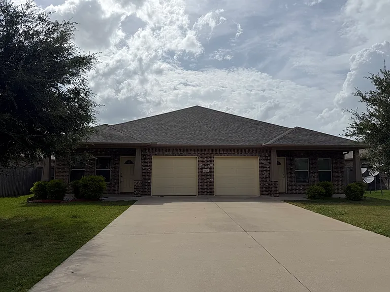 1108 Indian Mallow Dr #A — Photo 8