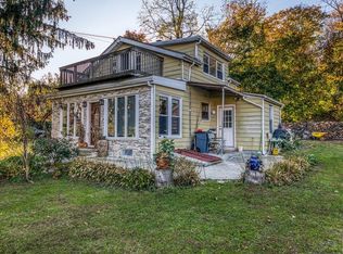 8 Harding Ave, Valhalla, NY 10595