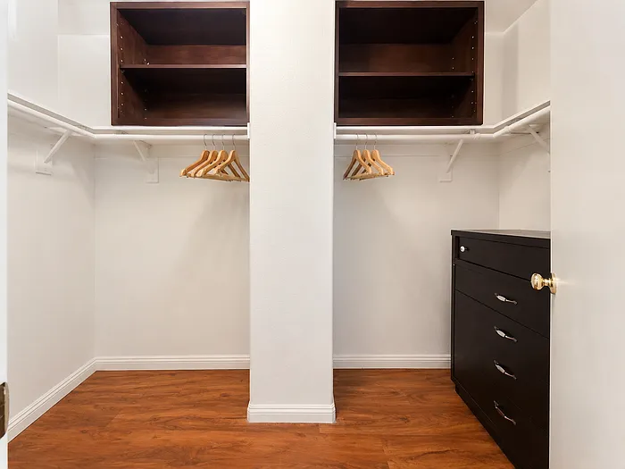 746 Geoffrey Ct #1 — Photo 6