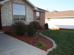 3333 S Barrington Ave, Springfield, MO 65807