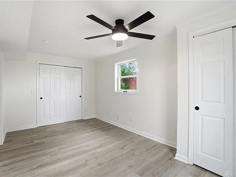 3924 Fulton Ave — Photo 20
