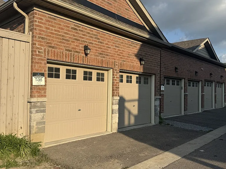 19842 Leslie St — Photo 2