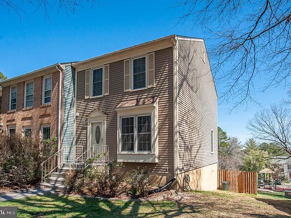 2nd image of 7443 Hatherleigh Ct