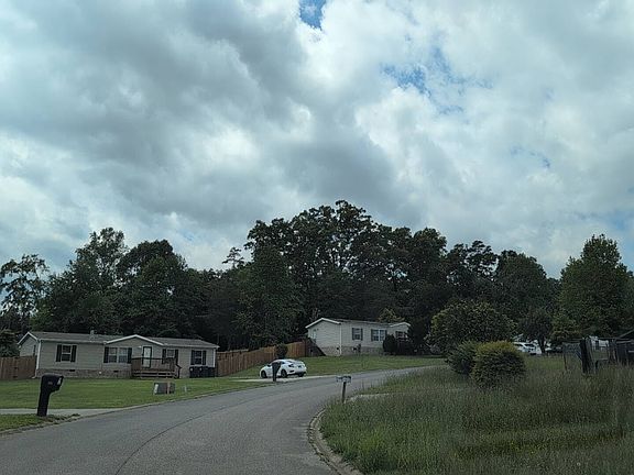 5th image of 280 Abbott Rd