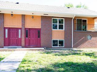 1517 Mount View Ln ROOM 3, Colorado Springs, CO 80907