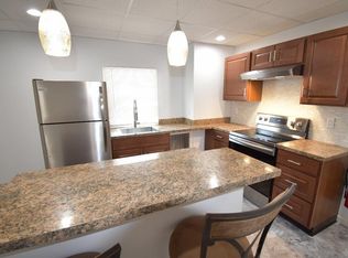 99 Main St APT D, Sayreville, NJ 08872