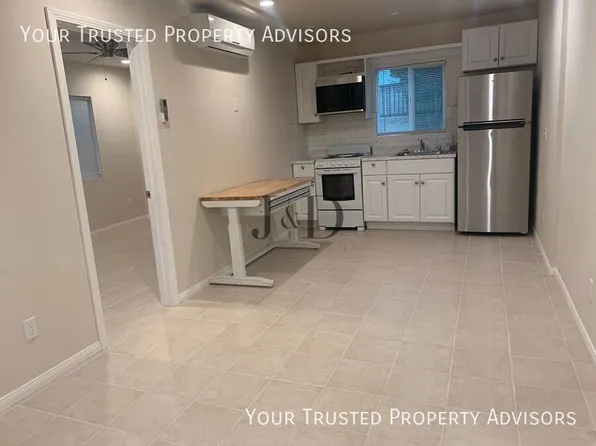 3080-3090 Webster Ave, San Diego, CA 92113