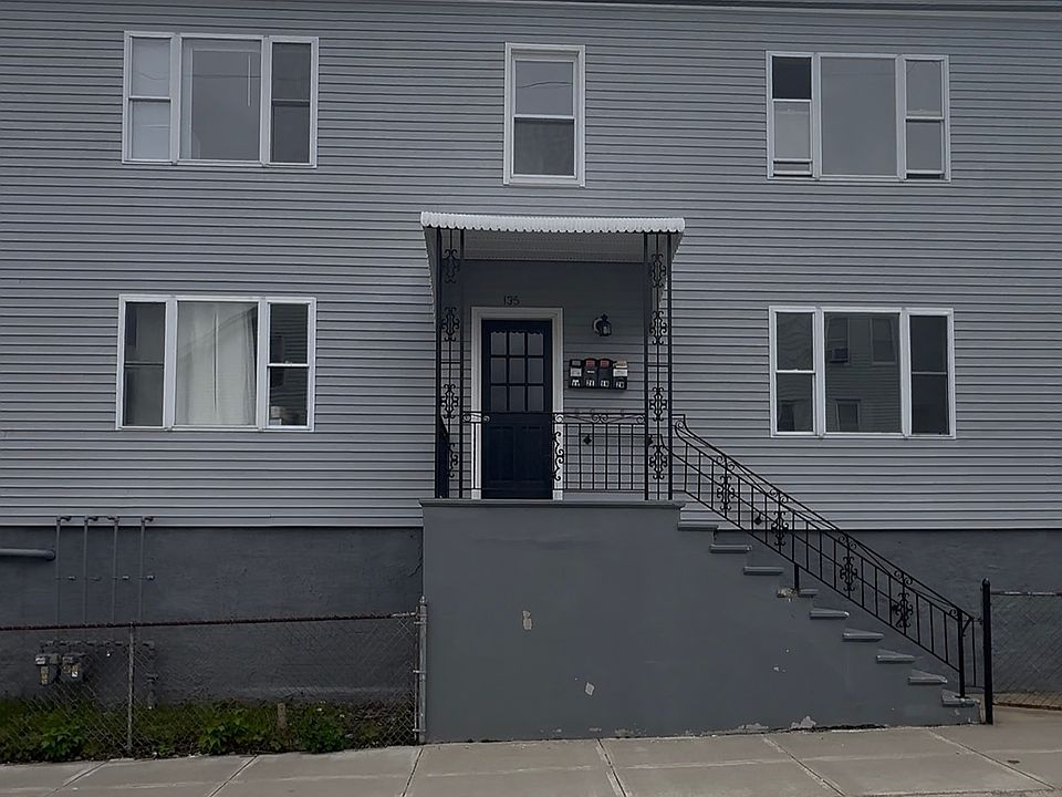 1st image of 135 Snell St #2E