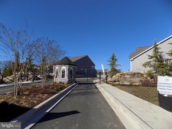 4th image of 114 Loblolly Ln