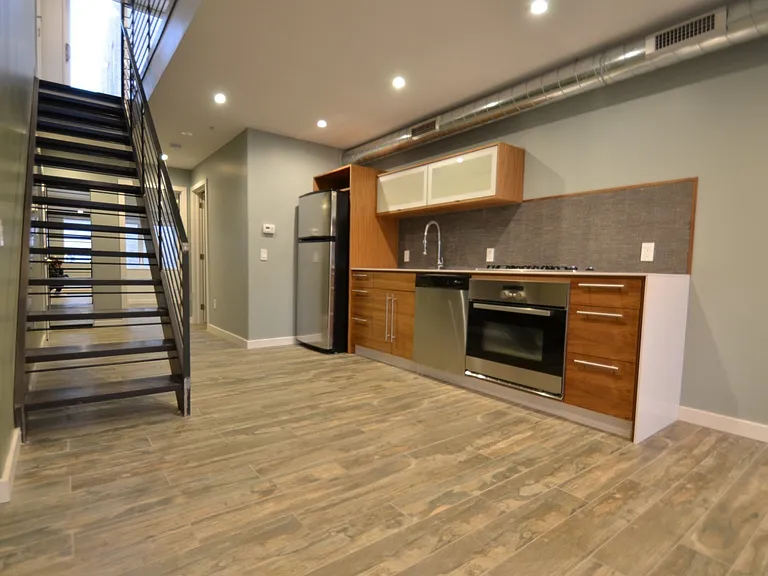 620 S 5th St — Photo 1