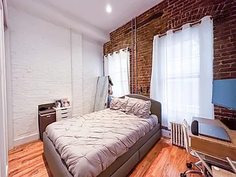 Rented by Voro, LLC
