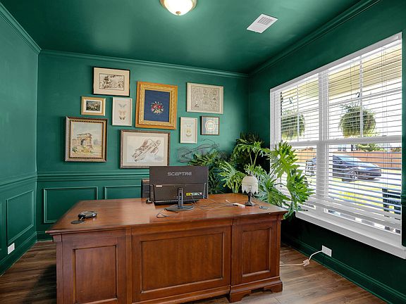 4th image of 510 Palmerston Way