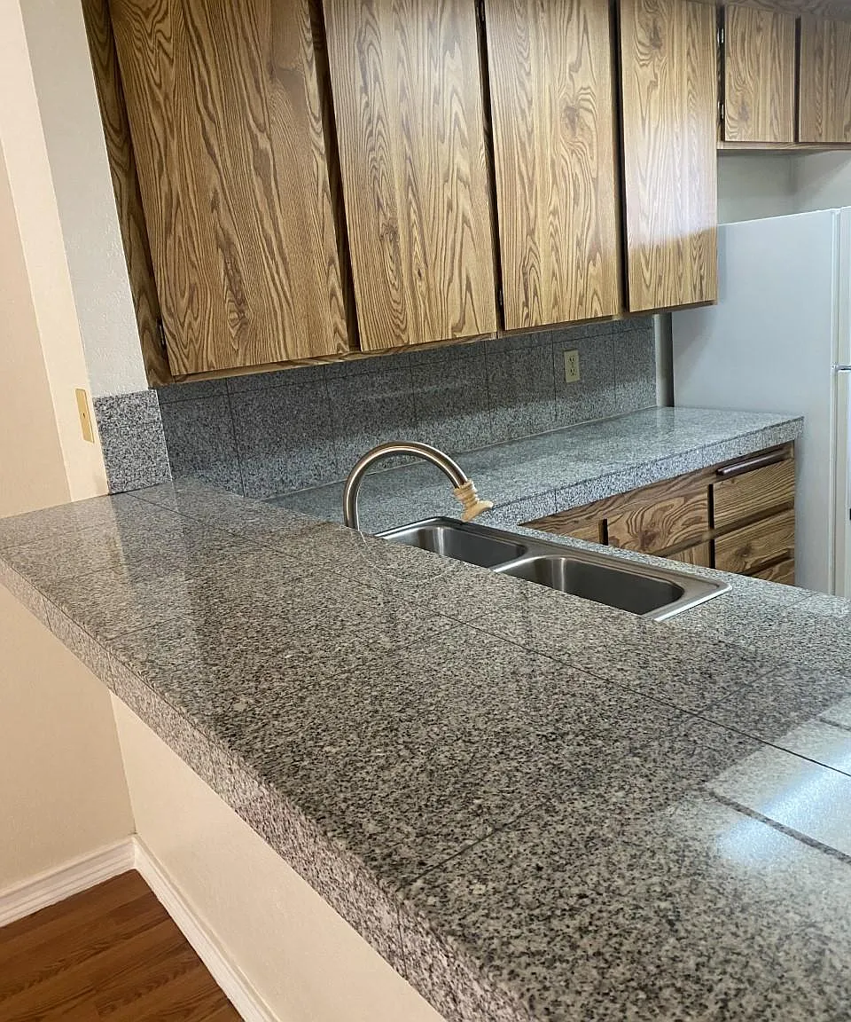 1 bed, 1.5 bath, 857 sqft, $1,875 — Photo 4