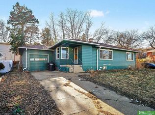 5029 Marinda St, Omaha, NE 68106