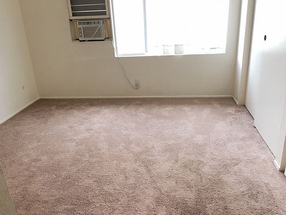 5th image of 46-232 Kahuhipa St APT E203
