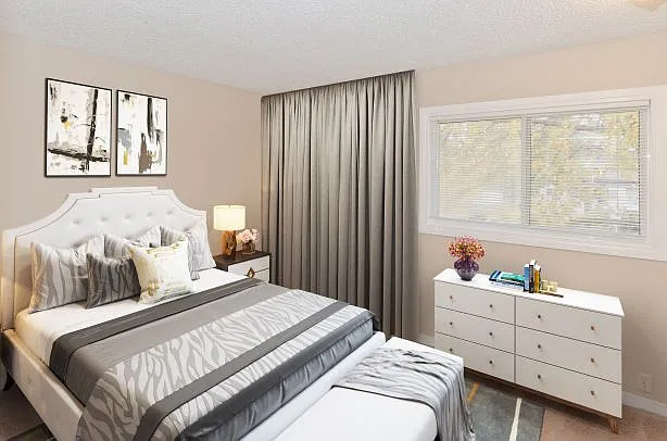 65 Lynnridge Vlg SE — Photo 9