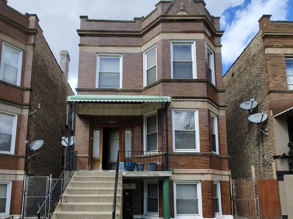 4122 W Cermak Rd, Chicago, IL 60623