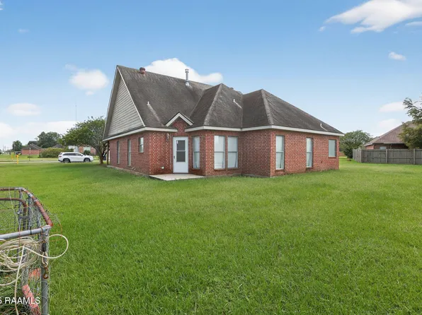 409 Summerfest Dr, Lafayette, LA 70507