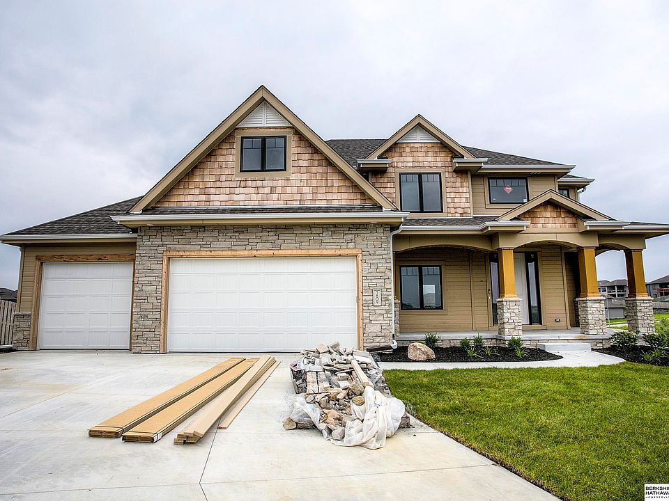 1st image of 2727 N 182nd Ave