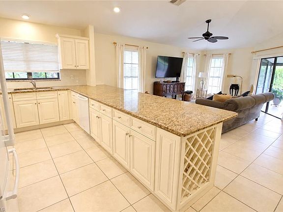 2nd image of 13010 Parktree CT #7L