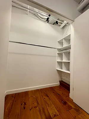 Rented by Building Equity Real Estate LLC | media 44