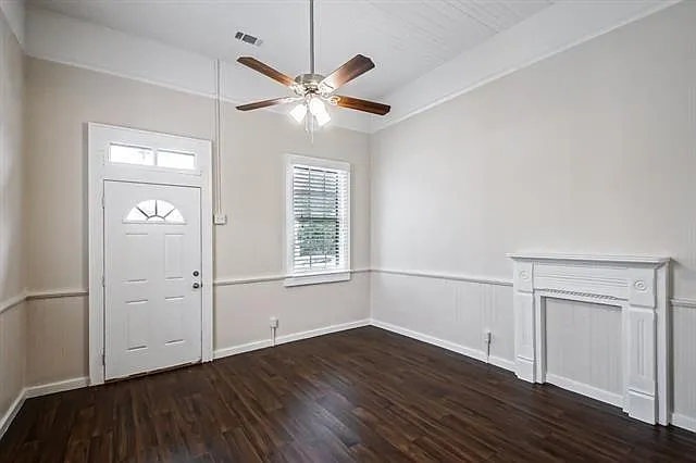 2 bed, 846 sqft, $1,500 — Photo 2
