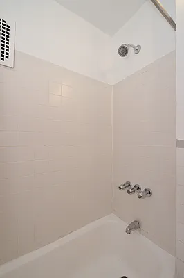 Rented by Furnished Habitat | media 17