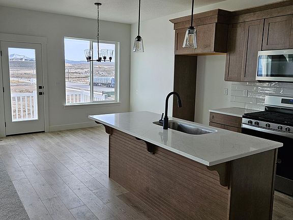 2nd image of 1029 Coral Charm Way