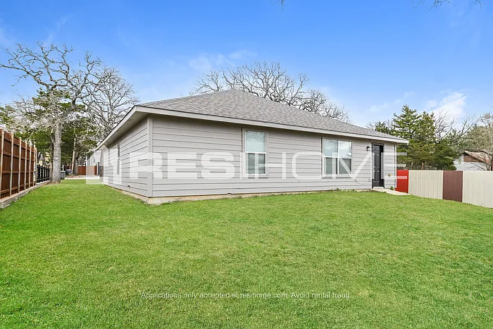12416 Fish Rd — Photo 13