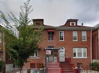 3587 Fish Ave, Bronx, NY 10469