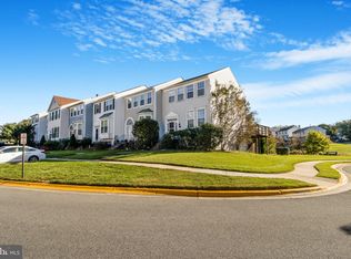 14826 McKnew Rd, Burtonsville, MD 20866