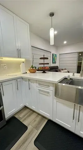 1149 NW 126th Pl — Photo 3