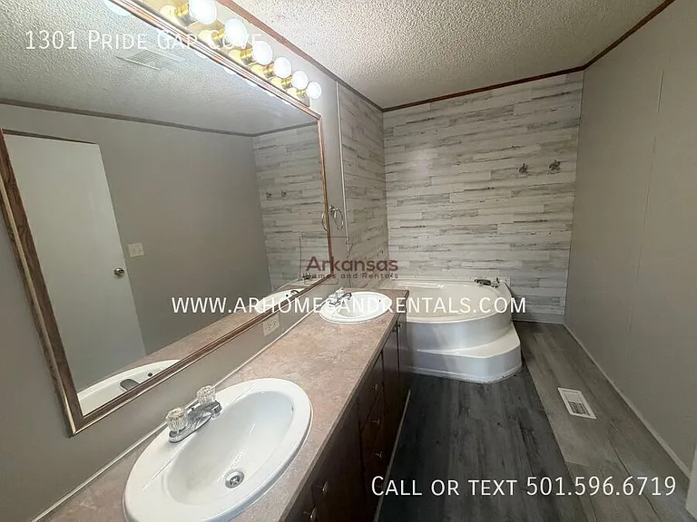 1301 Pride Gap Cv — Photo 8