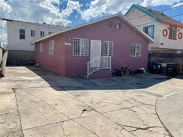 2nd image of 1358 E 59th Pl