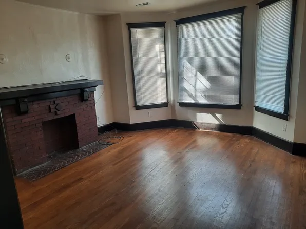 2826 14th St, Detroit, MI 48216