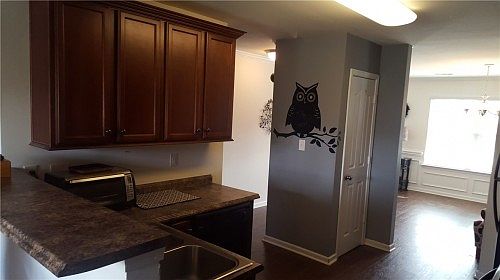 3rd image of 2036 Grimley Ln