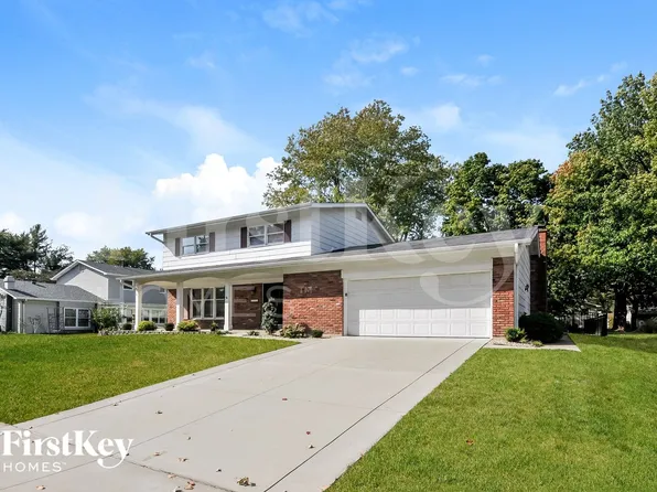 1005 Lancaster Dr, Saint Charles, MO 63301