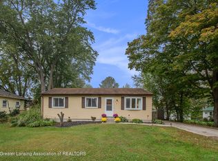 618 Forest St, Eaton Rapids, MI 48827