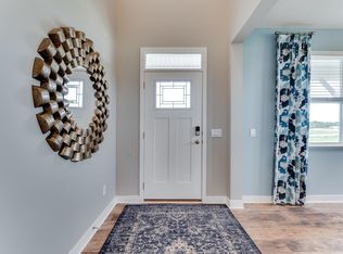 2423 Marsh View Ct, Shakopee, MN 55379