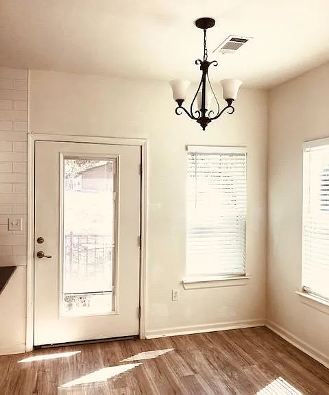 3920 W Charles Bussey Ave #A & B — Photo 5
