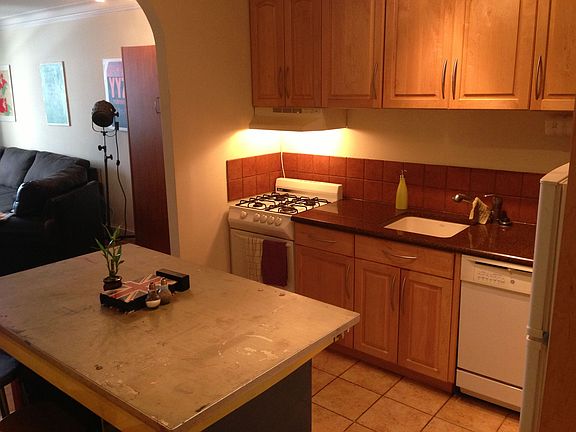4th image of 871 8th Ave #4D
