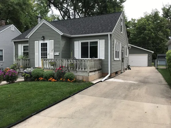 1323 Dodge Cir, Fort Dodge, IA 50501
