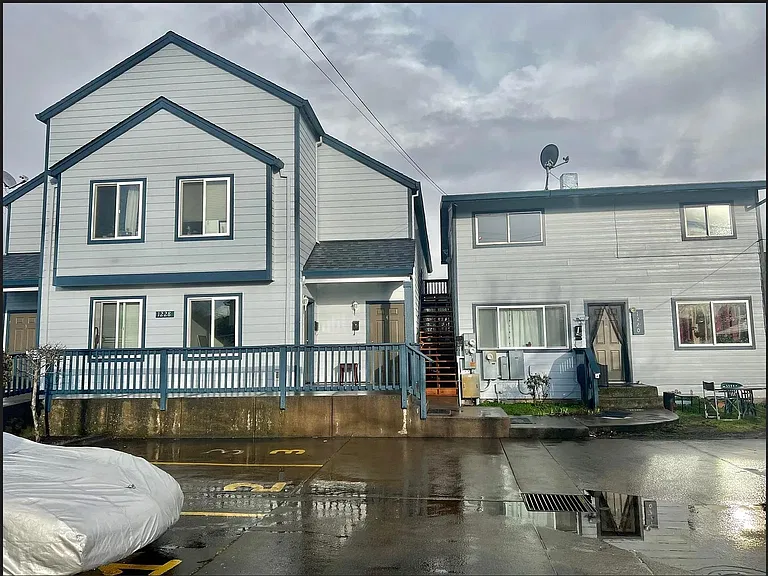 1228 NE 84th Ave #1 — Photo 12