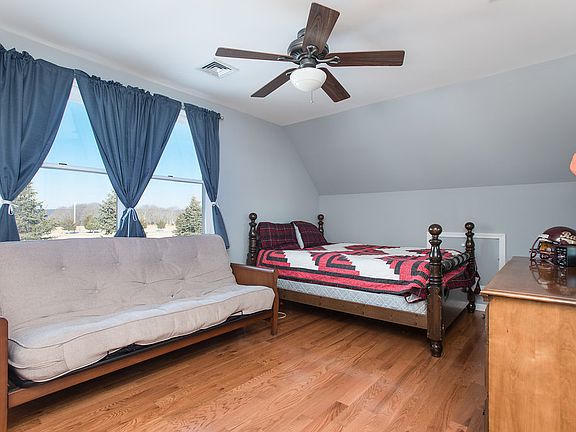 large bed rooms