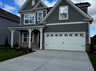 2417 Williams Ridge Dr, Columbia, TN 38401