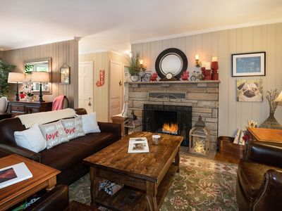 206 Spruce Rd, Blowing Rock, NC, 28605