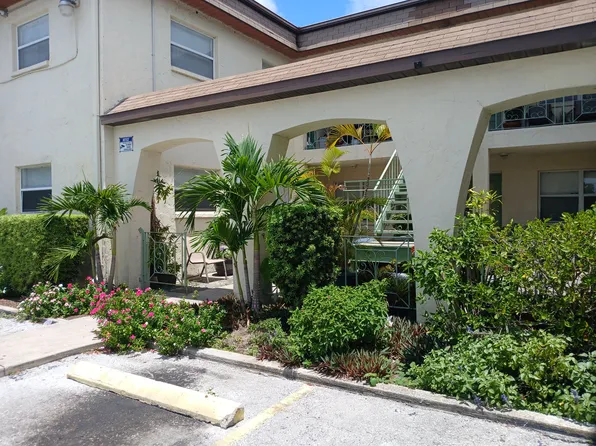2201 13th Ave N #5, Saint Petersburg, FL 33713